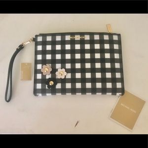 Michael Kors Zip Pouch